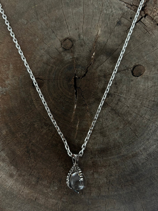 Vintage Silver 925 Eagle Claw Quartz Necklace