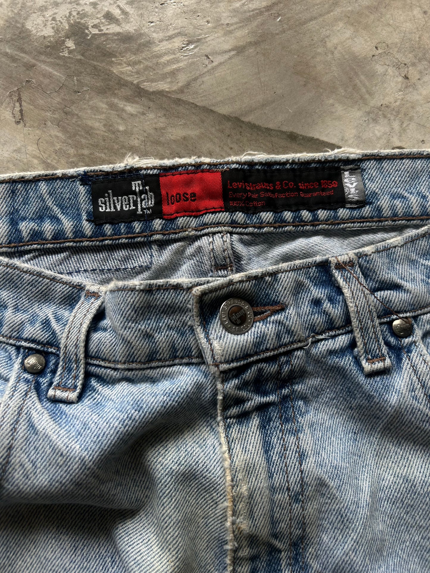 Vintage Levis Silver Tab loose jeans (33)