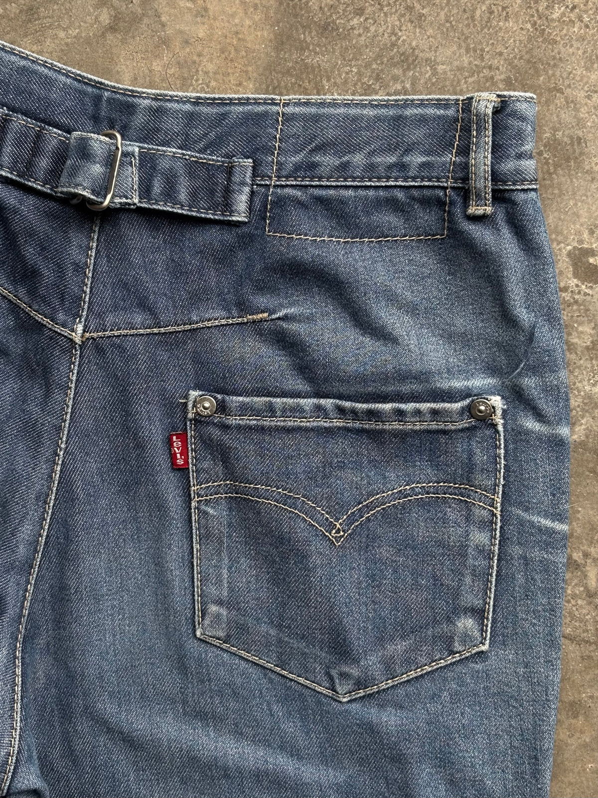 Vintage Levis Engineered Buckle Belt Shorts Jeans