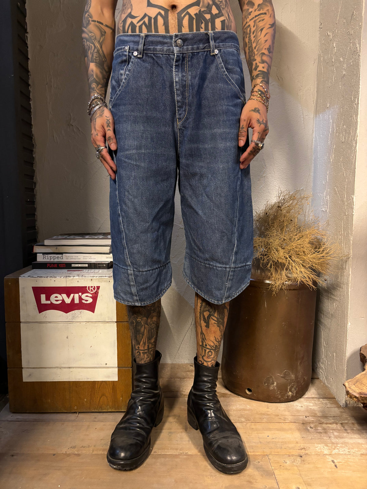Vintage Levis Engineered Buckle Belt Shorts Jeans
