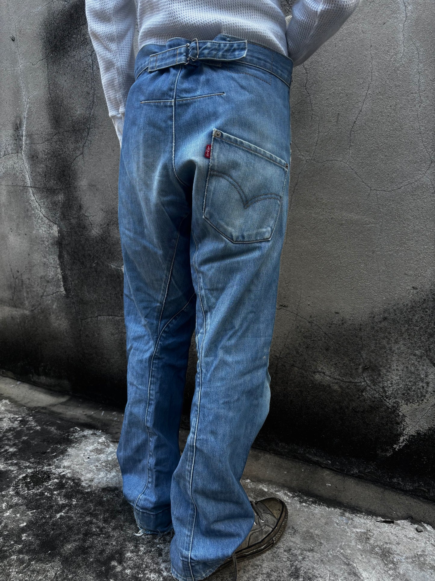 Vintage Levis Engineered Loose  Jeans