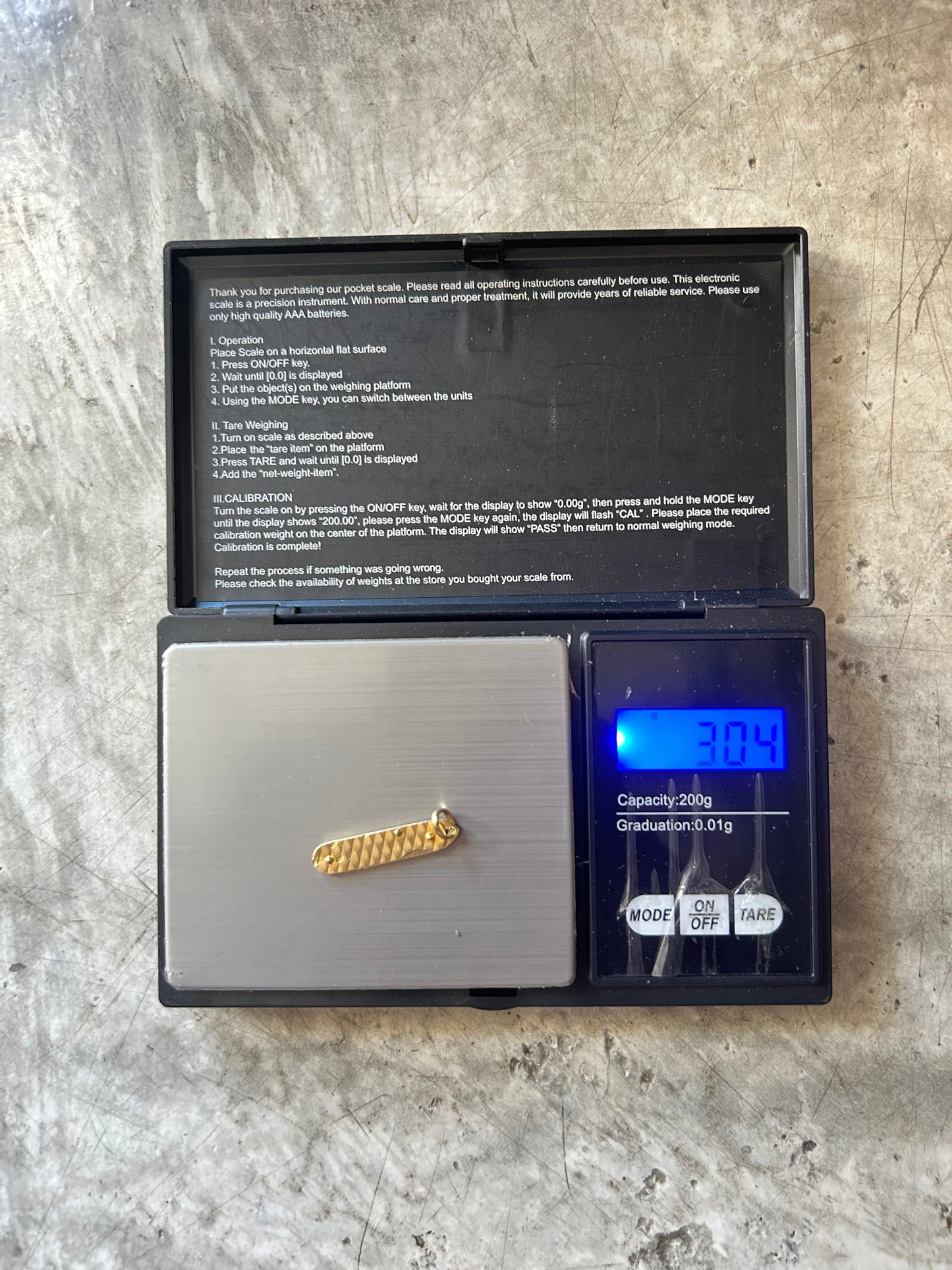 Vintage Gold 9K Pocket Knife Rare Charm
