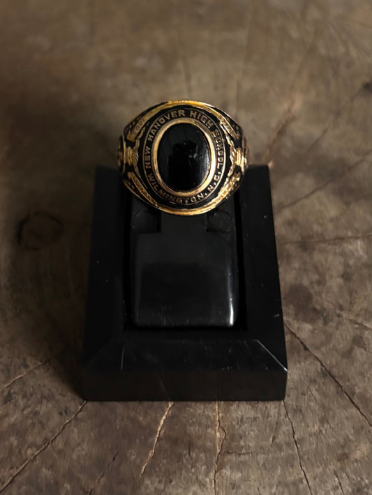 Vintage Gold 10K 1943 Onyx Signet Rings