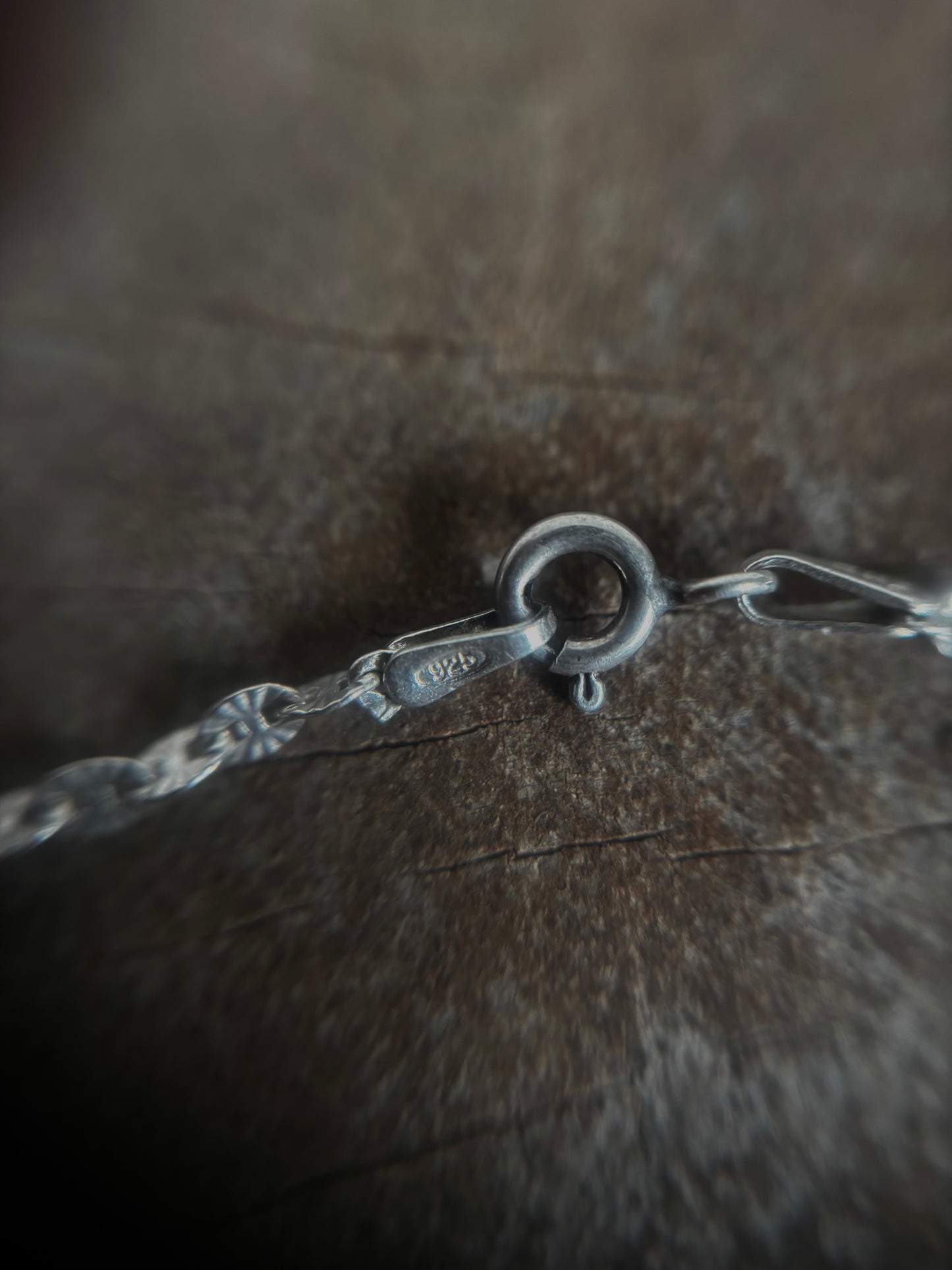 Vintage 925 Silver Diamond Cut Necklace
