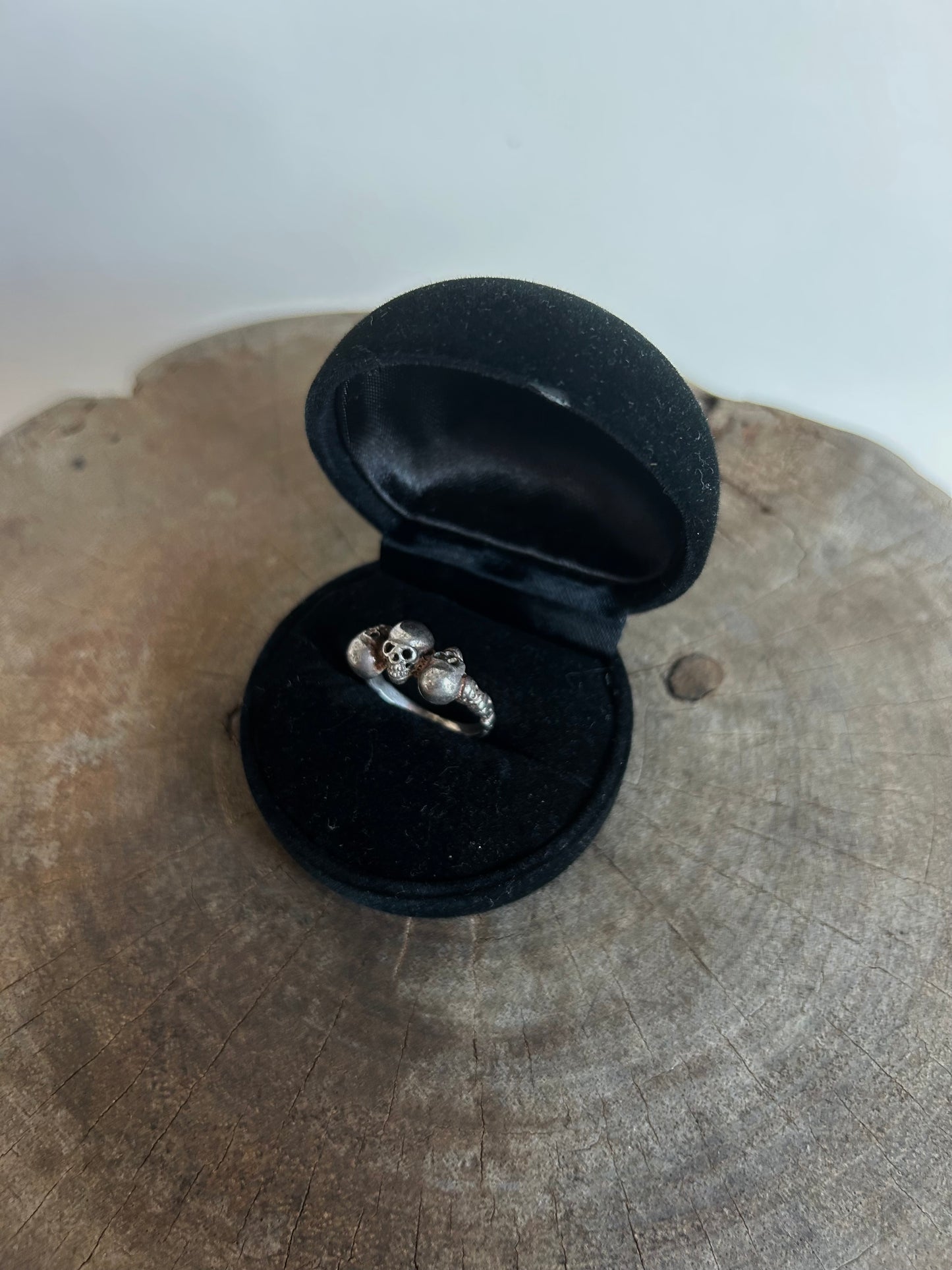 Vintage Silver 925 Triple Skull Ring