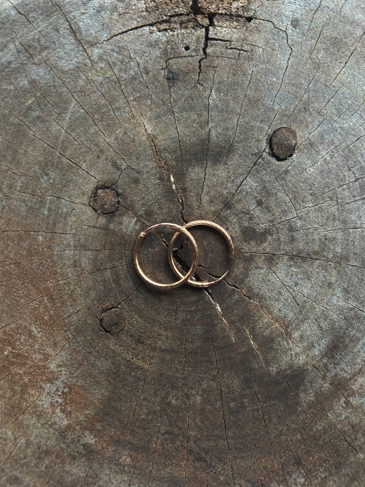 Vintage Gold 9K hoop Earrings