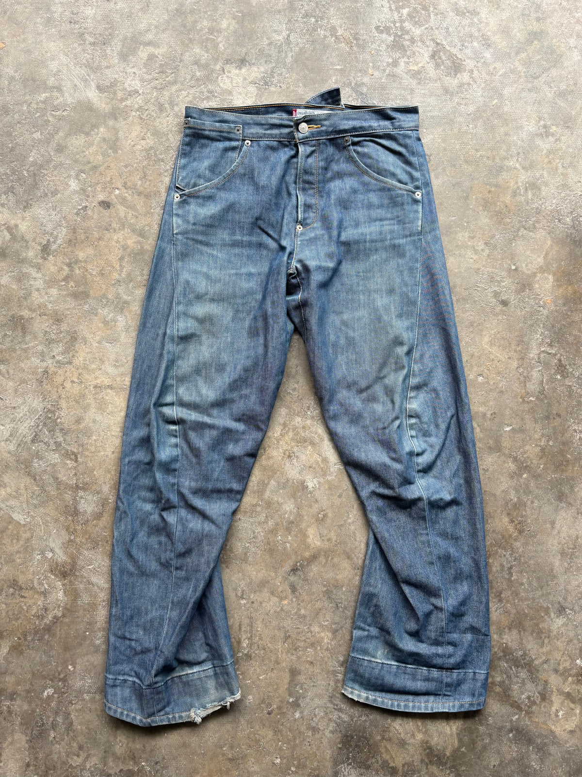 Vintage Levis Engineered Buckle Belt Loose Jeans