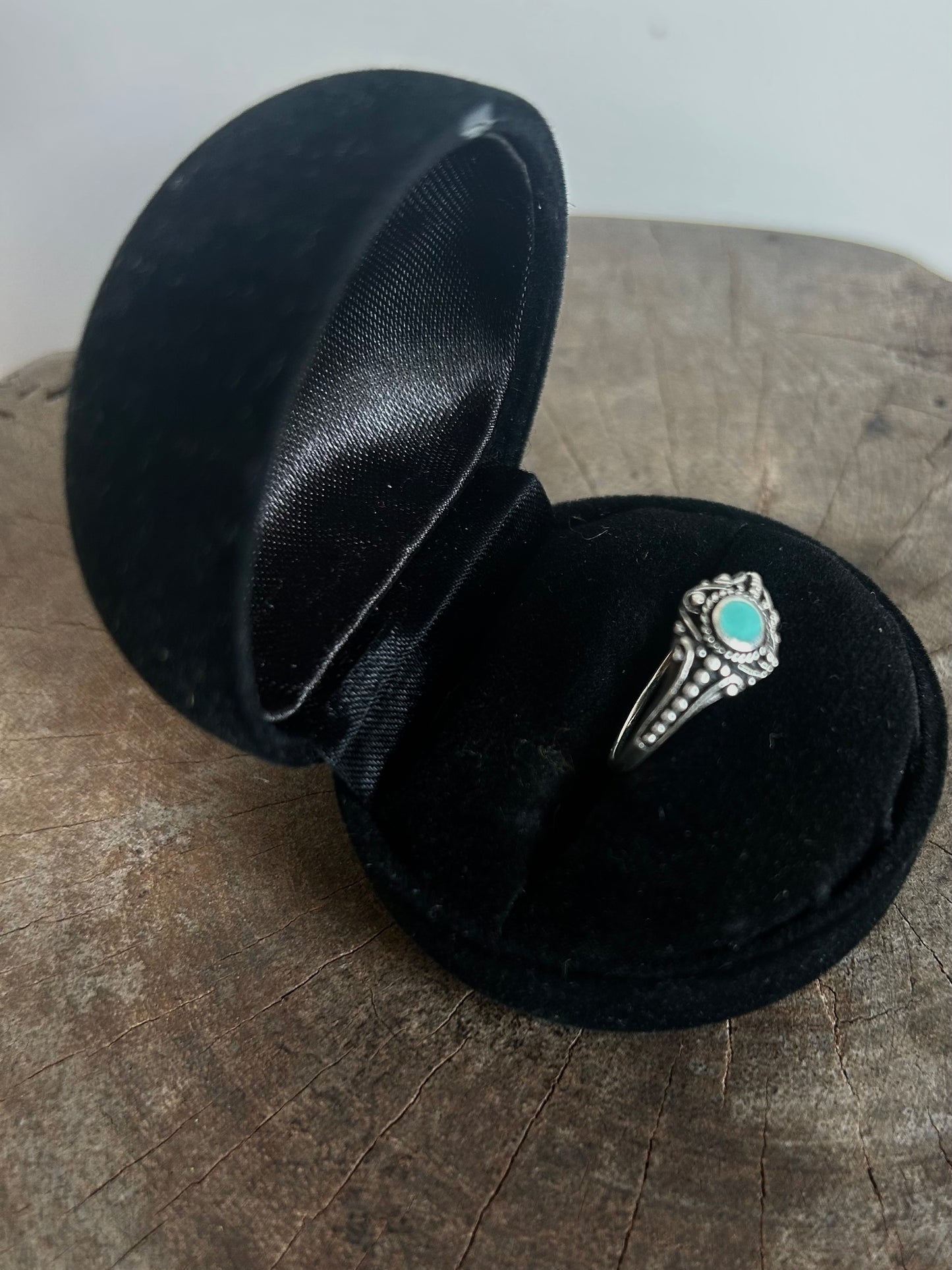 Vintage silver 925 Southwest Turquoise Ring