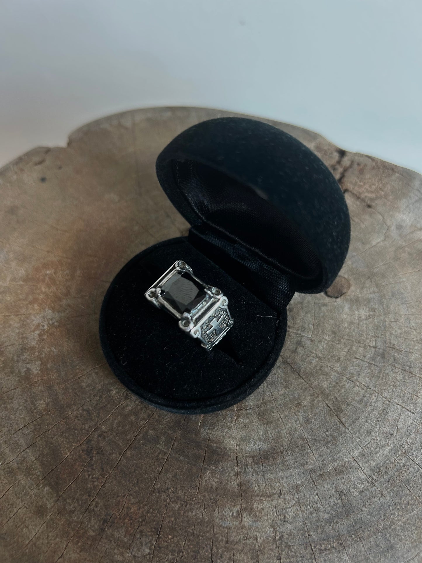 Vintage Silver 925 Cathedral Onyx Ring