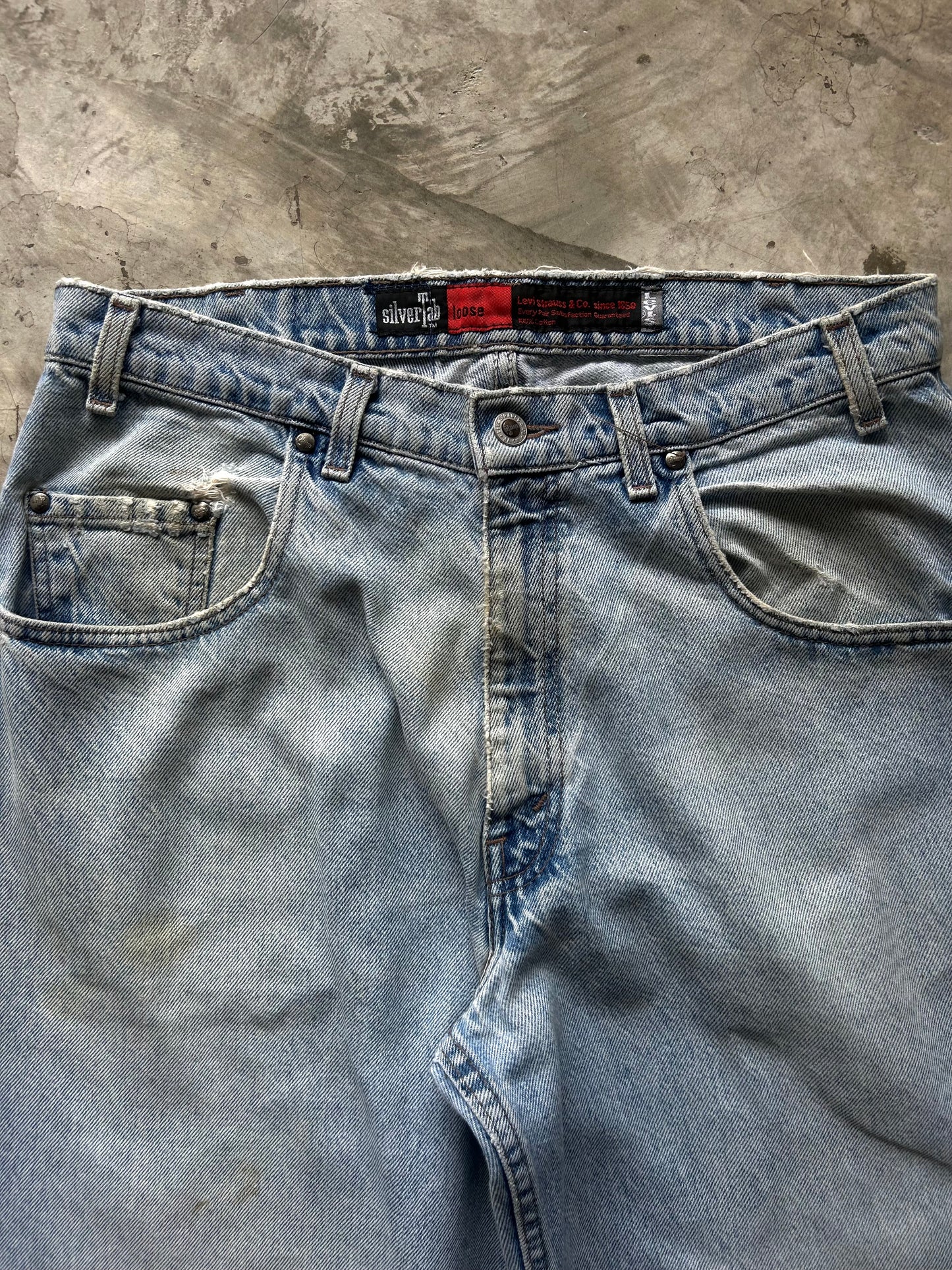 Vintage Levis Silver Tab loose jeans (33)