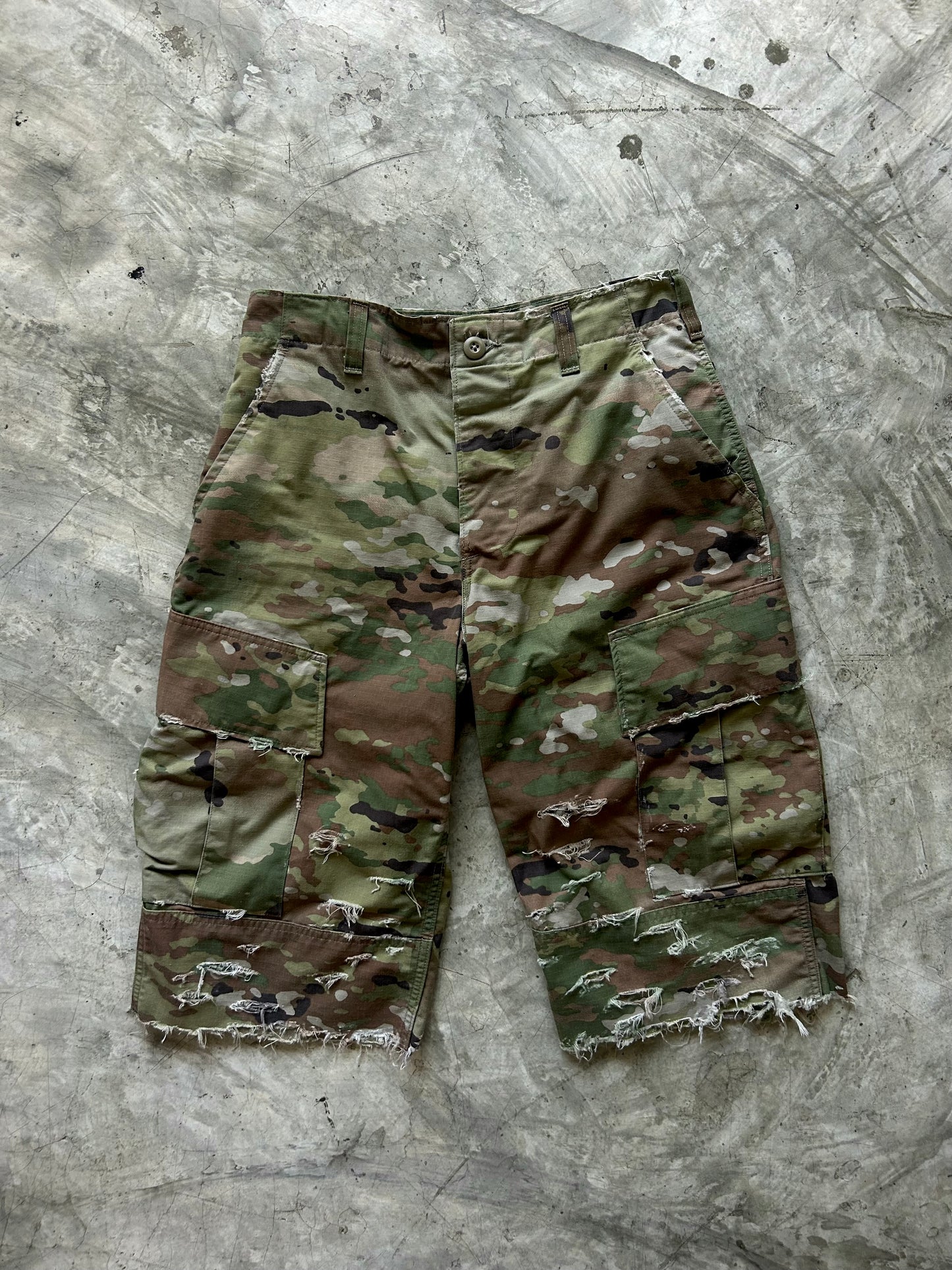 Vintage 00’s USA Dessert camo Shorts