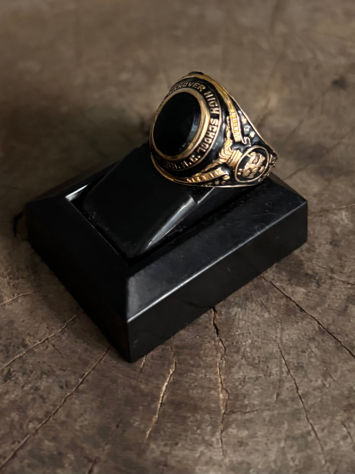 Vintage Gold 10K 1943 Onyx Signet Rings
