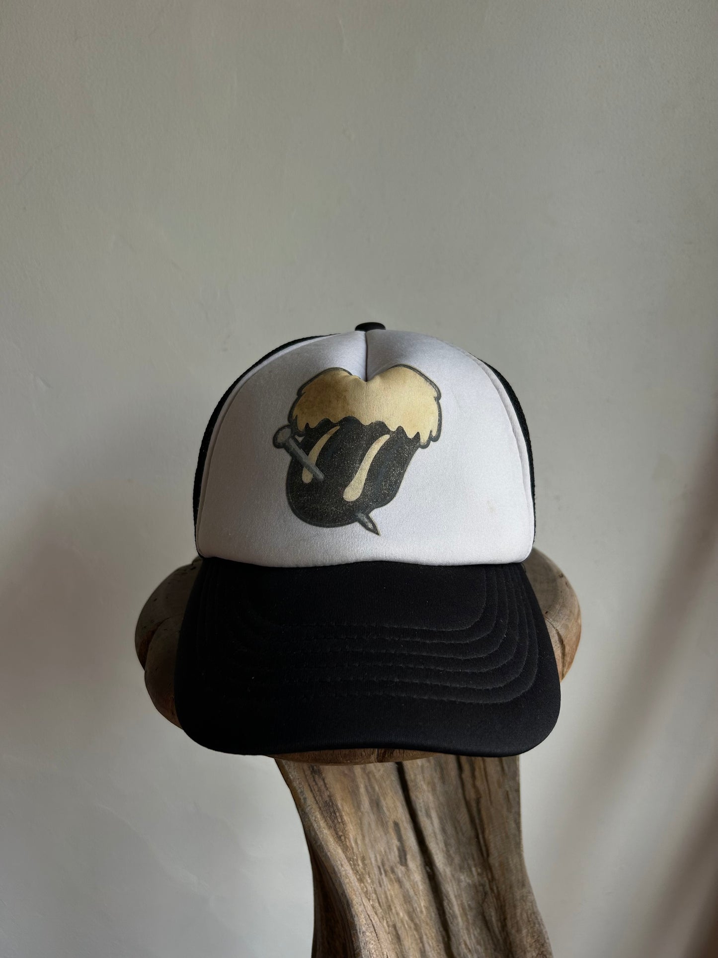 Number (N)ine x Rolling Stones Black Trucker Hat