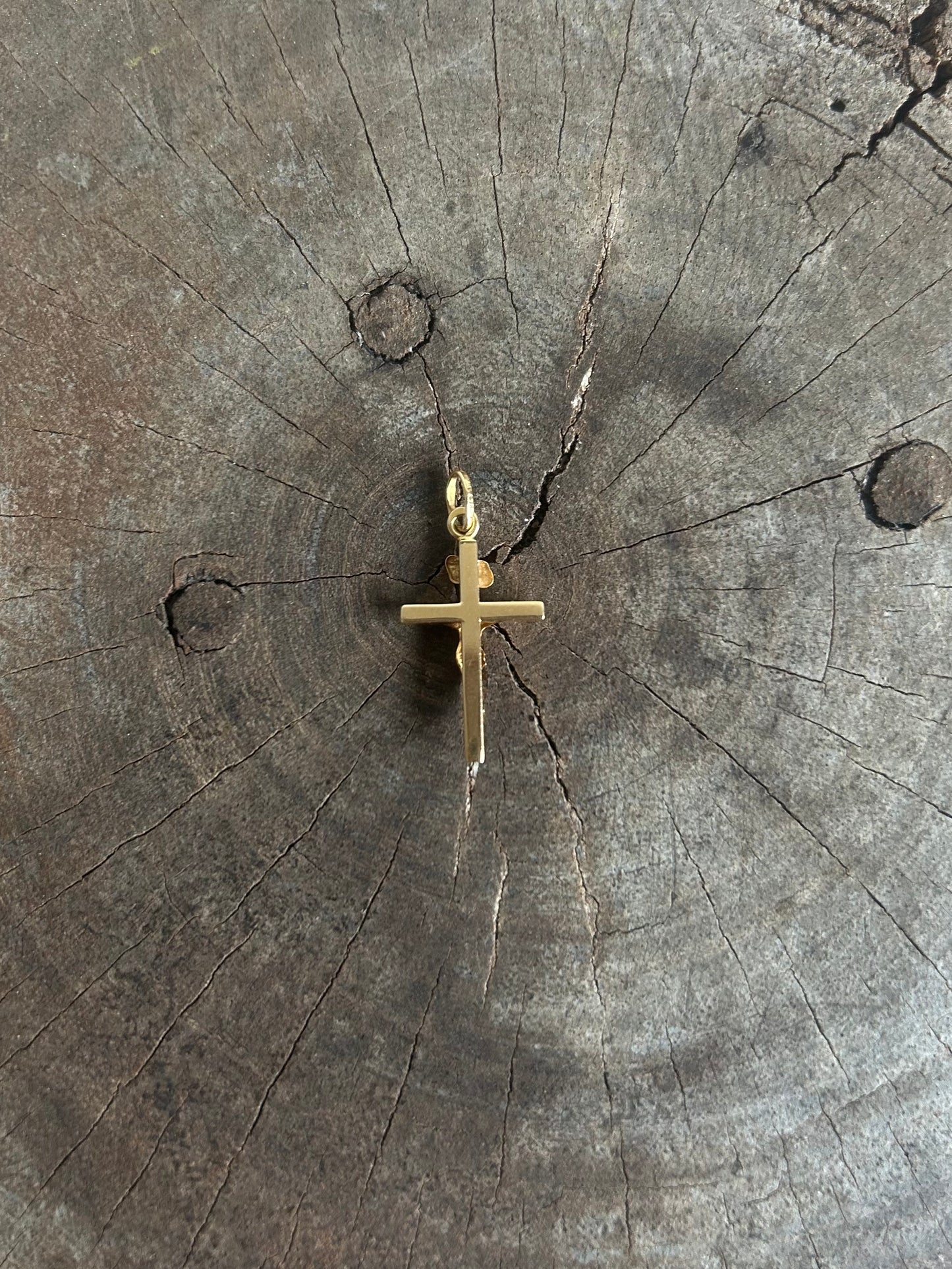 Vintage Gold 18K inri Cross Charm